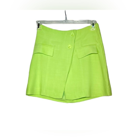 NWT WeWoreWhat Revolve Green Mini Skirt w/ Asymmetrical Front 2-Button Closure S - Picture 5 of 14